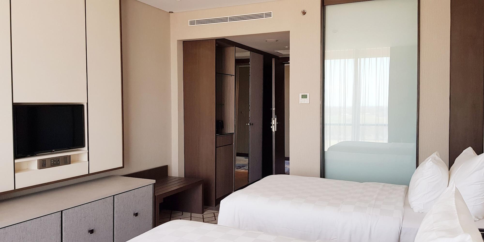 Wyndham Opi Hotel פאלמבאנג מראה חיצוני תמונה