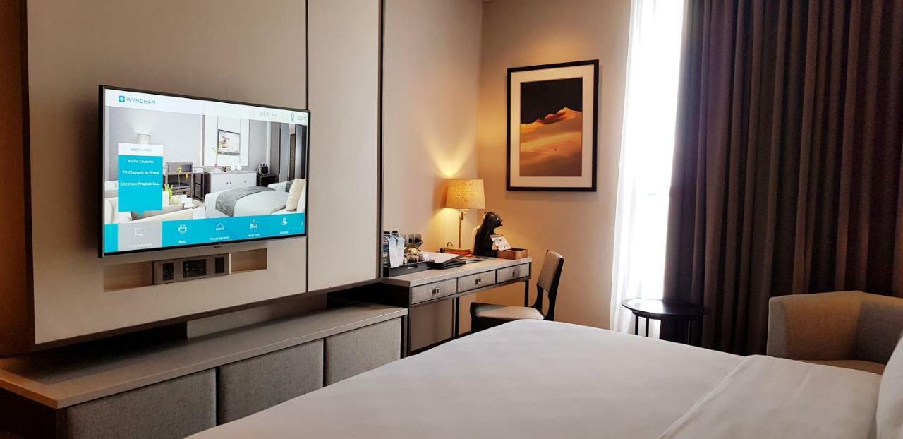 Wyndham Opi Hotel פאלמבאנג מראה חיצוני תמונה